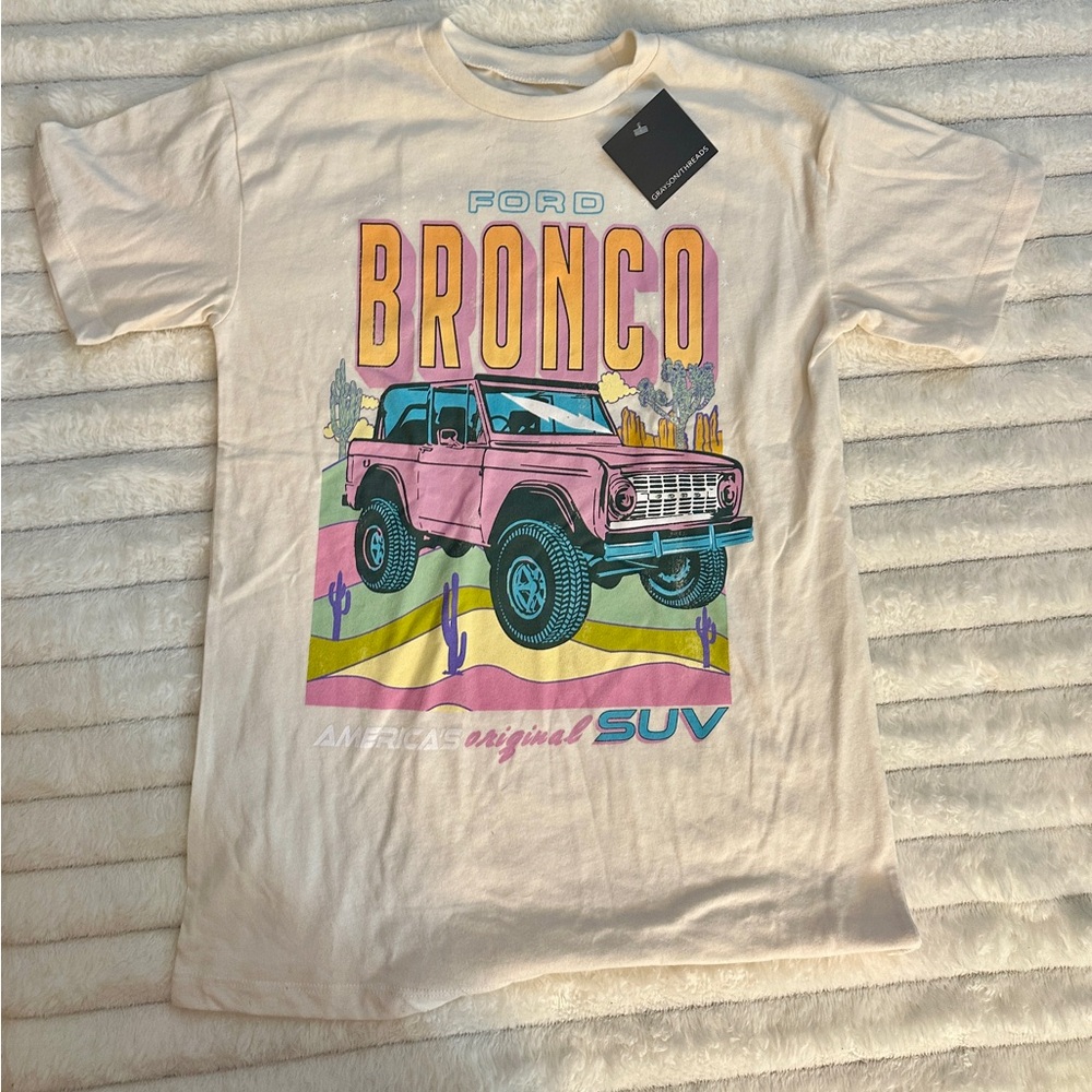 Grayson Threads Cream and Pink Ford Bronco Tee Size XL